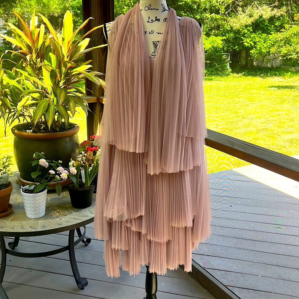 Lilith dusty pink asymmetrical dress Sized XS (runs large)